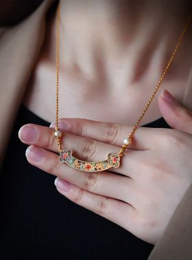 复古耐看古法金色项链手工镂空珐琅彩如意牌女款挂坠多宝毛衣链