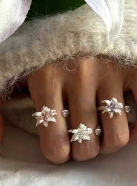 新中式立体百合花戒指清冷感花朵开口指环四色百搭国风复古设计