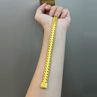 爆款三马鞭手链女小众设计金色黄财神轻奢手饰送礼物显气质高级感