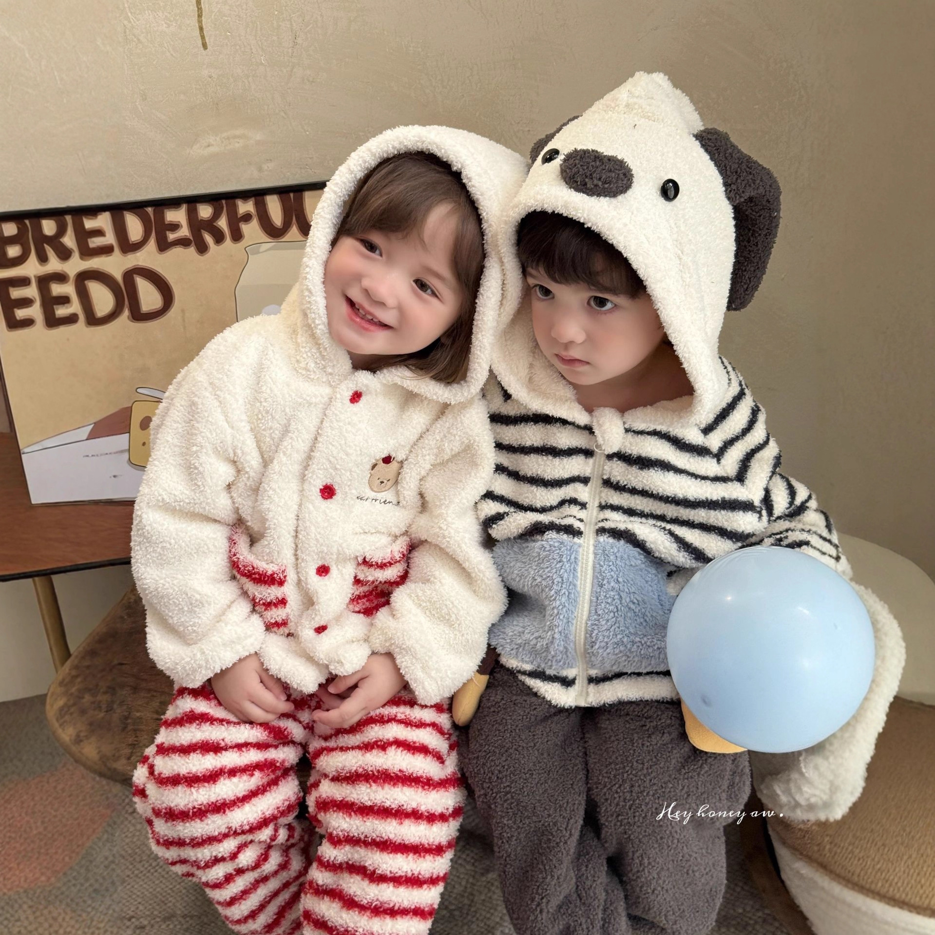 大小卷儿童家居服25秋冬男宝女宝加厚半边绒睡衣韩系可爱卡通