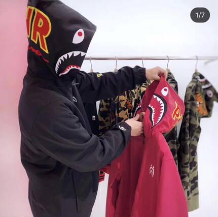 盛桀潮品 BAPE SHARK HOODIE JACKET 18AW鲨鱼冲锋夹克