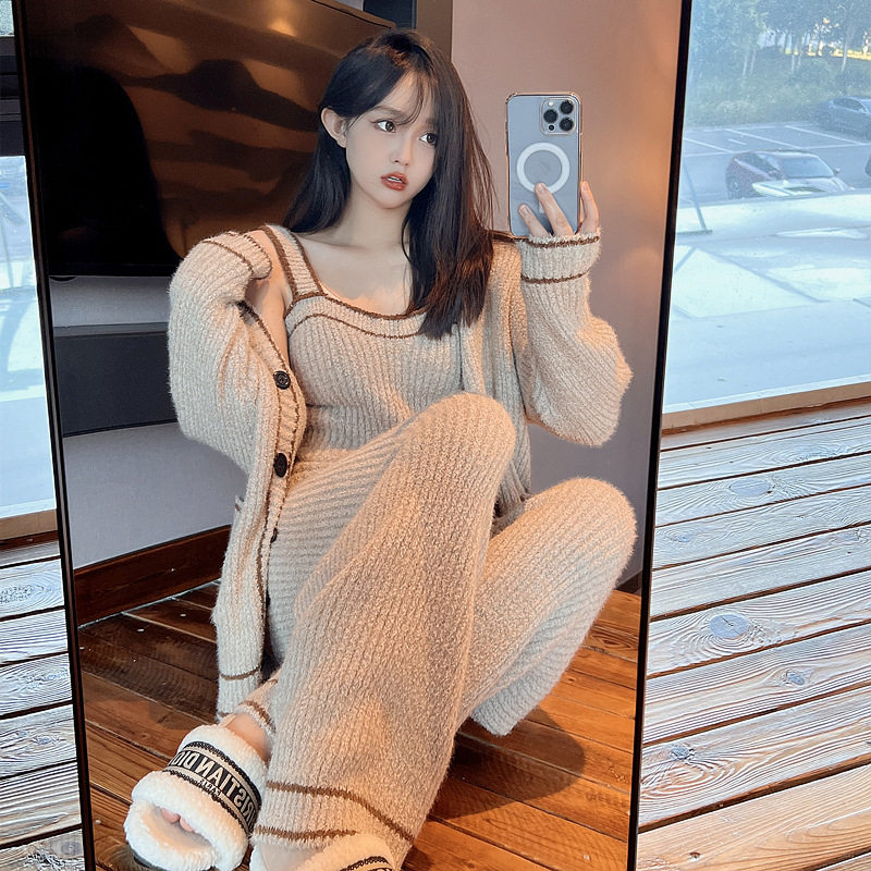SADO YINER 섹시한 잠옷 여성 겨울 3 피스 잠옷 산호 벨벳 플러스 벨벳 두꺼운 부드러운 가정 의류