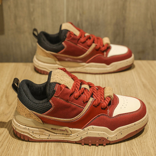 板鞋男鞋冬季潮牌2026新款马年限定本命年酒红色真皮运动休闲潮鞋