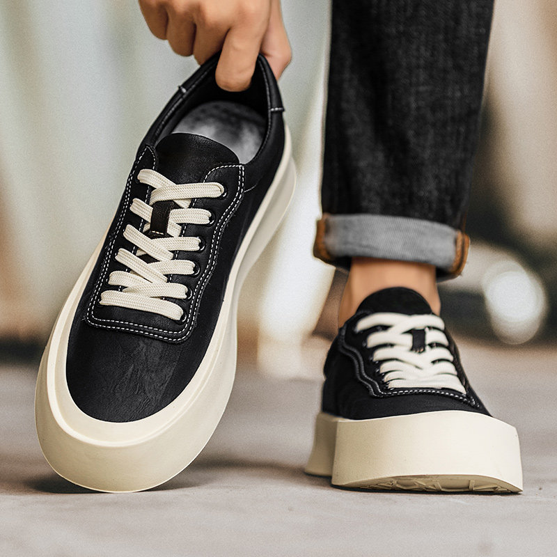 男鞋秋冬款2025新款男士痞帅滑板鞋子冬季男款广州风板鞋厚底皮鞋