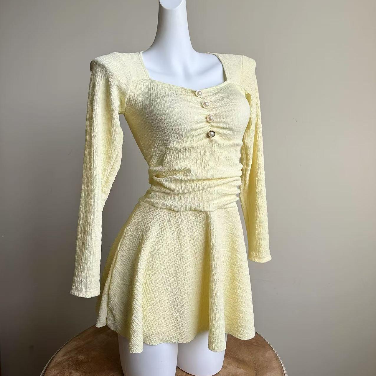 【芝士】长袖保守连体泳衣显瘦遮肚泡泡肌理面料温泉度假泳衣5091