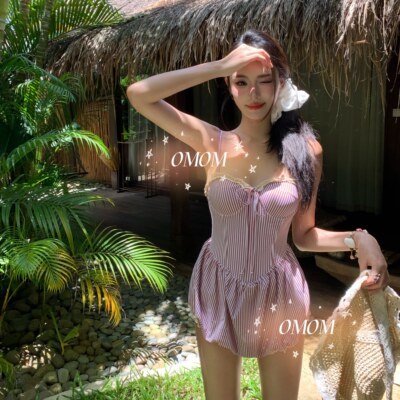 2026新款夏季泳衣女式保守连体裙式修身显瘦遮肚温泉泳装4101