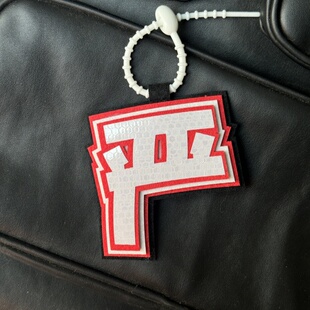 严浩翔周边装饰挂件不织布书包吊饰ins文字创意反光单字挂饰