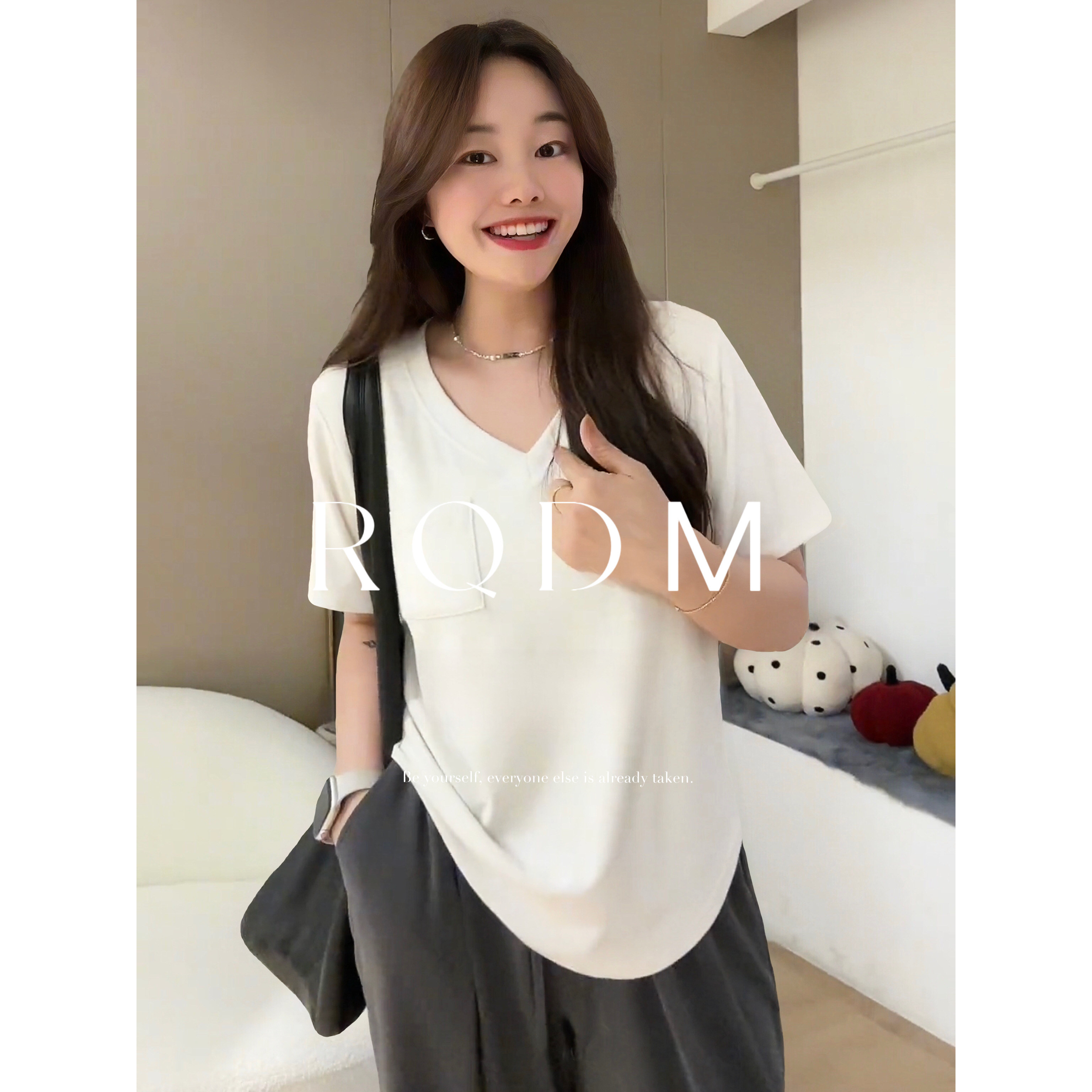 大码女装2025夏季新款胖MM露锁骨宽松显瘦白色v领正肩短袖T恤上衣
