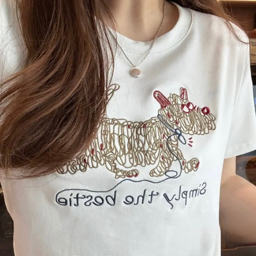 刺绣工艺显瘦圆领正肩短袖T恤女