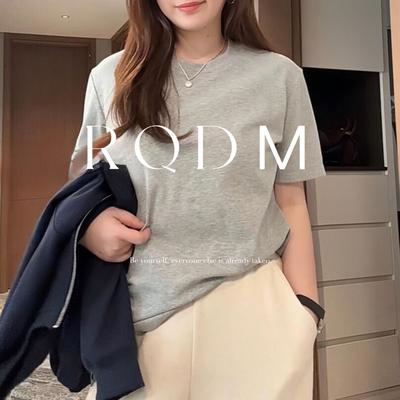 时尚休闲百搭圆领正肩短袖T恤女