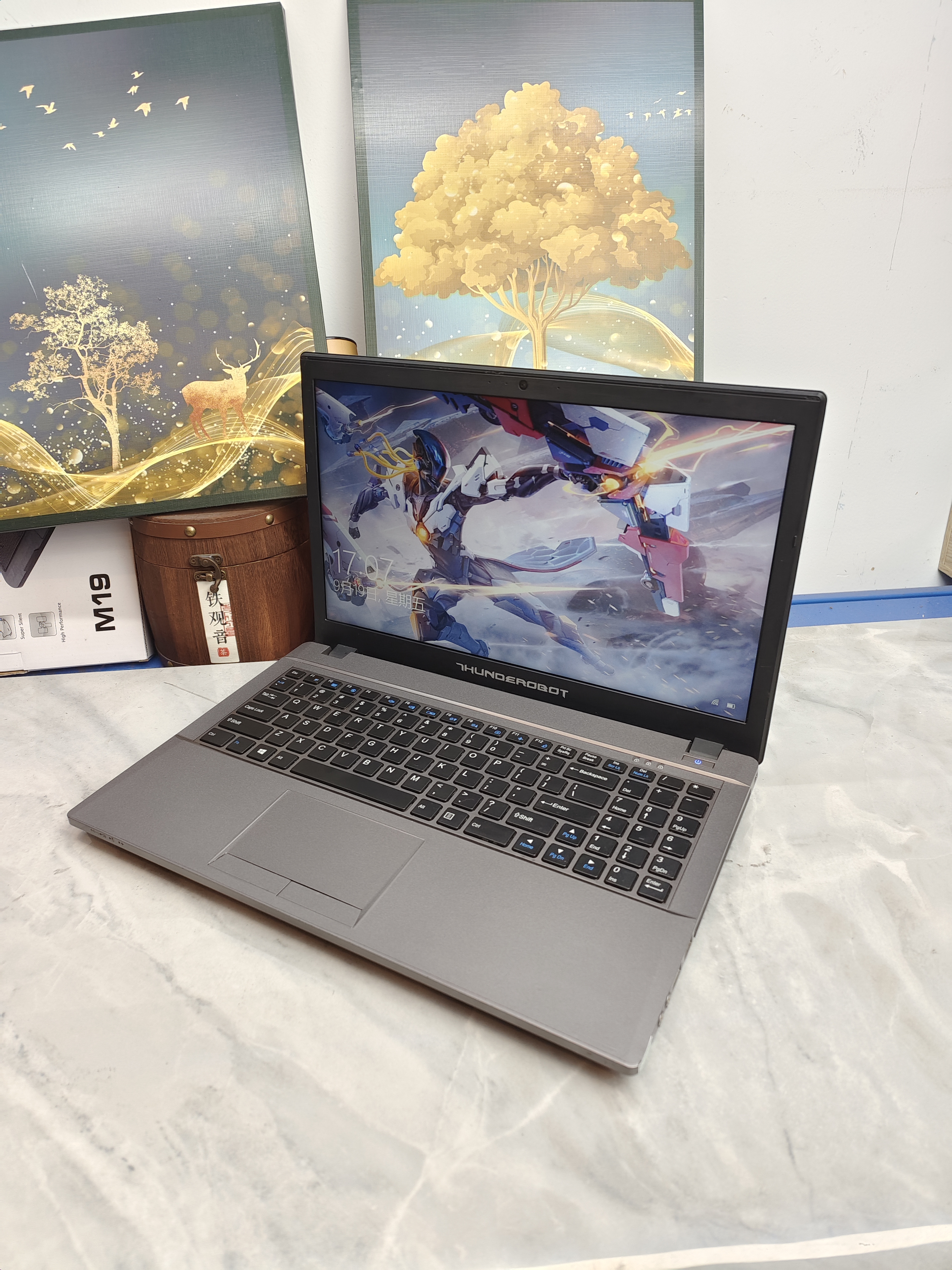 雷神游戏本i5双核GTX950M 2G独显 英雄联盟 办公做文档追剧全能本