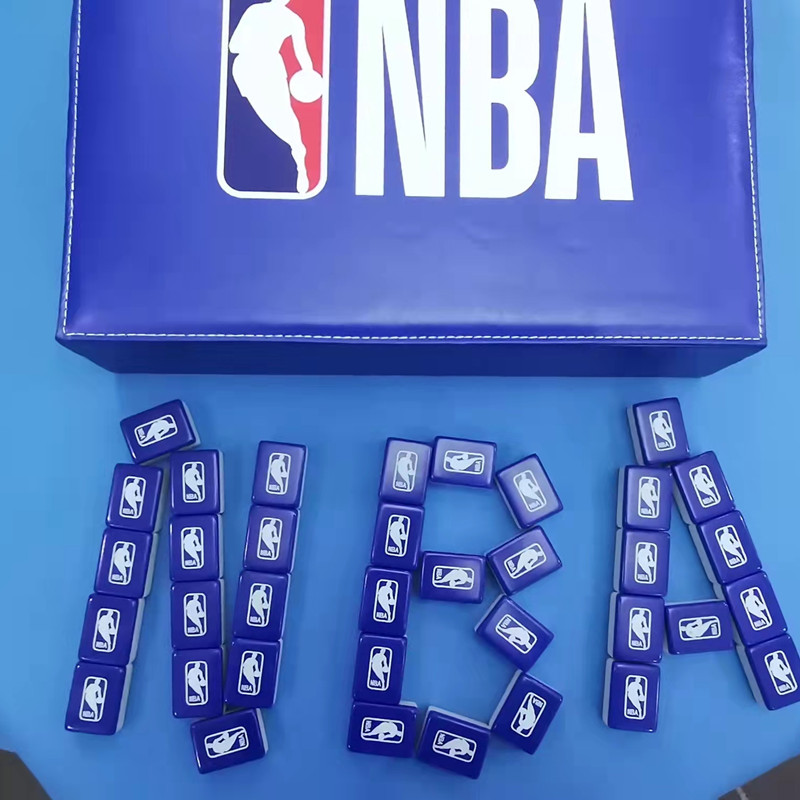 家用手搓麻将牌网红蓝色NBA大号卡通定制运动礼品高档潮牌麻将牌