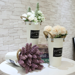 Phong cách mục vụ trang trí xô hoa bằng sắt trên Internet người nổi tiếng cắm hoa sáng tạo đồ trang trí phòng khách trang trí hoa giả xô hoa khô đặt trên sàn cây lá phong giả cây hoa đào giả