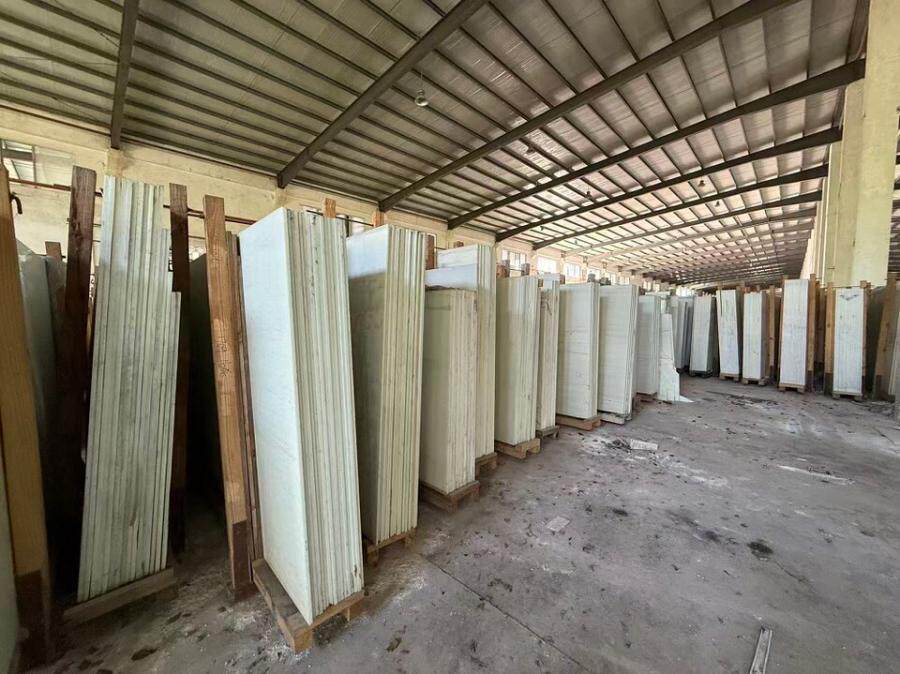 3月9日惠州彩玉公司名下的微晶石板材一批网络拍卖公告