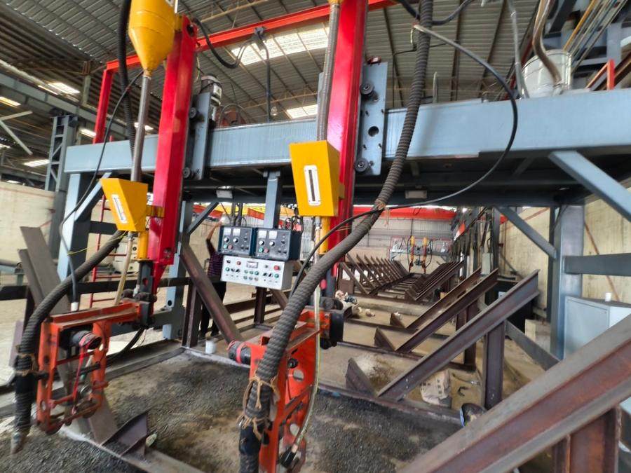 1月29日惠州某公司名下位于博罗县罗阳街道鸡麻地村委会廖屋岭厂房内的机器设备一批网络拍卖公告