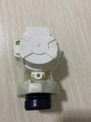 大宇壁挂式洗衣机排水电机排水阀