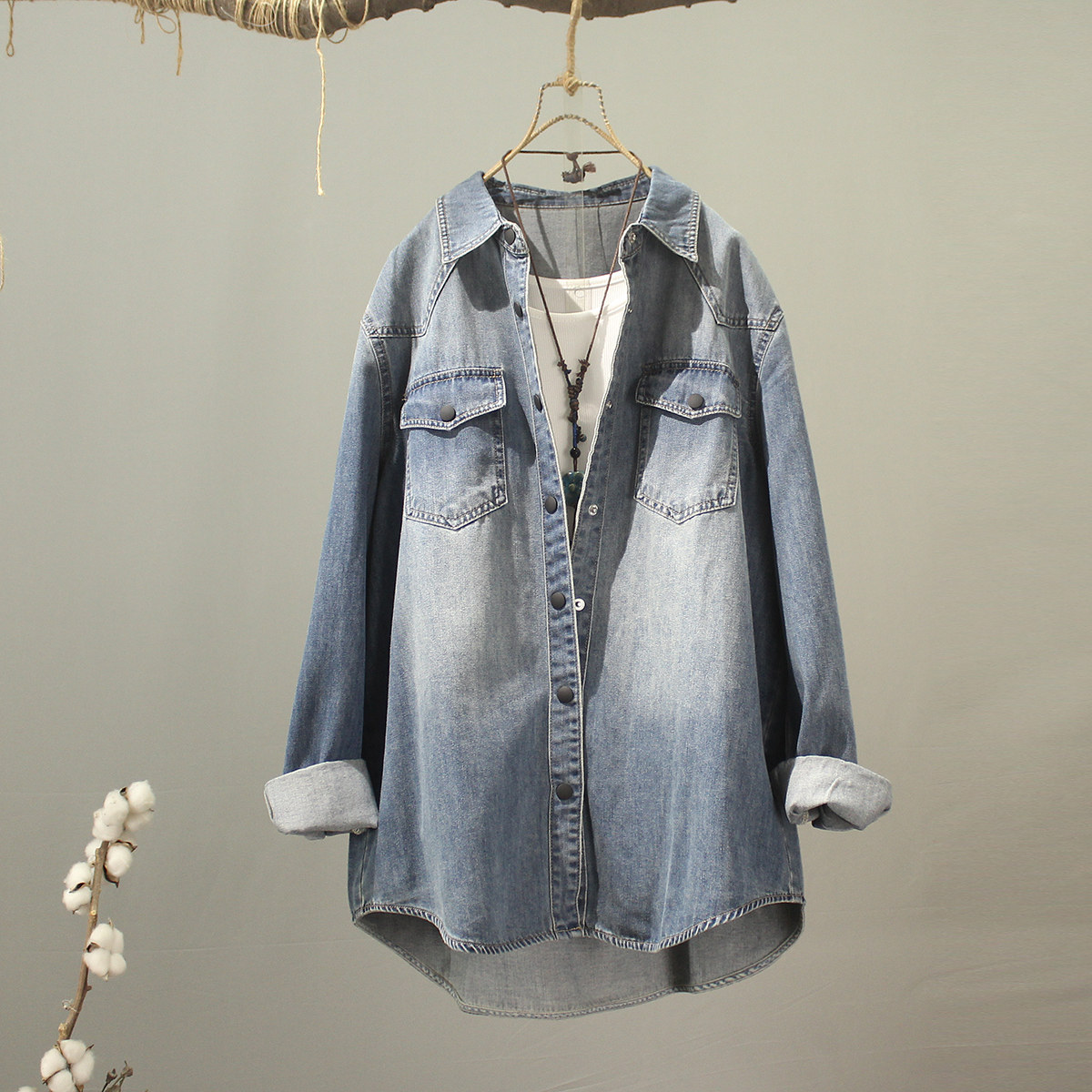 双口袋按扣翻领全棉牛仔衬衫女2026春季个性设计款不卷边百搭衬衣,女装/女士精品,衬衫,淘宝优惠券,粉丝福利购,淘宝优惠卷