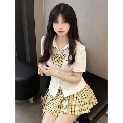 原创JK制服夏季基础款收腰短袖衬衫纯欲风套装辣妹百搭小杏中短裙