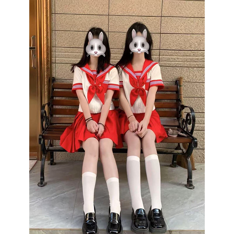 原创jk制服套装红三本长短袖衬衫水手服中间服学院风多巴胺红JK裙