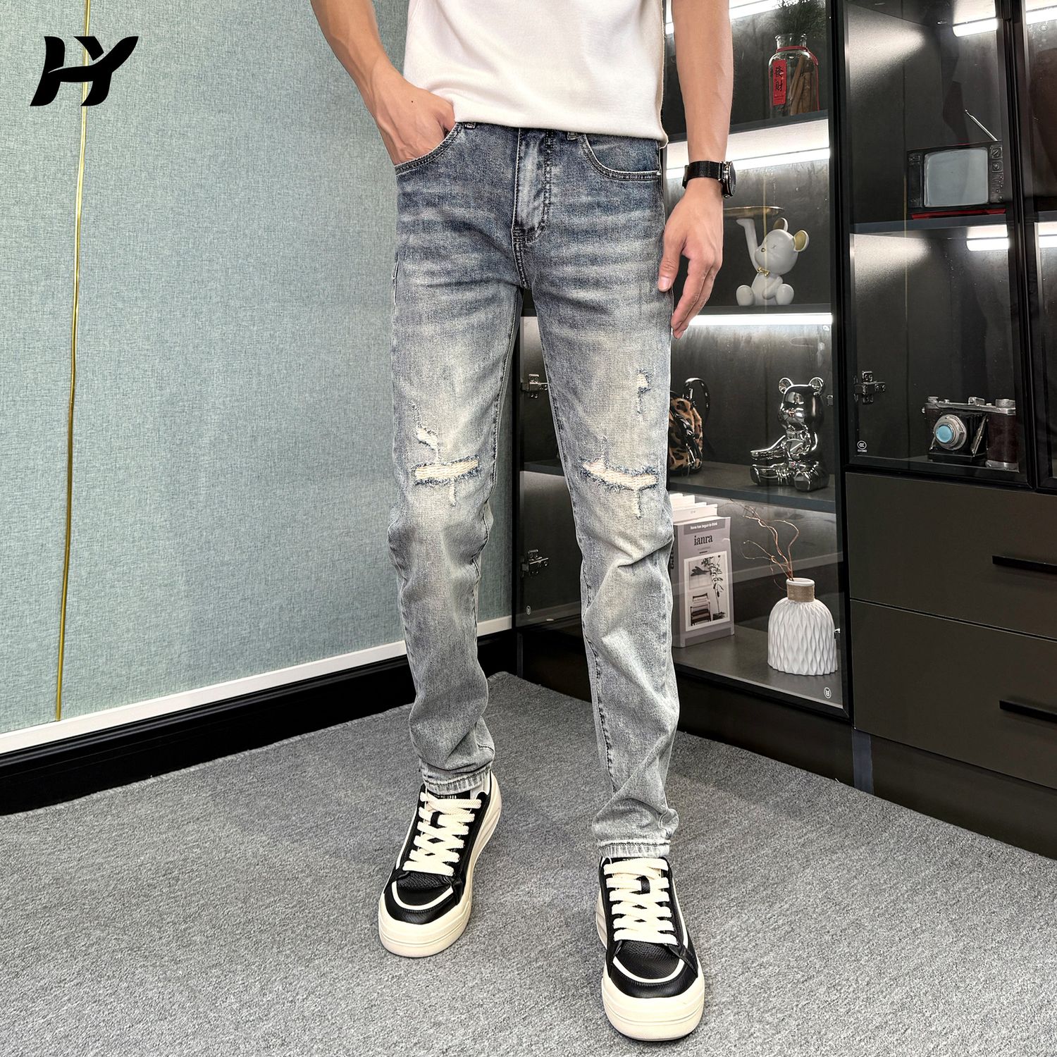夏季男士破洞修身牛仔小脚裤