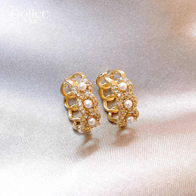 金色微镶珍珠环扣圈圈耳环女秋冬高级感耳饰独特漂亮耳钉小众耳圈,饰品/流行首饰/时尚饰品新,耳环,淘宝优惠券,粉丝福利购,淘宝优惠卷