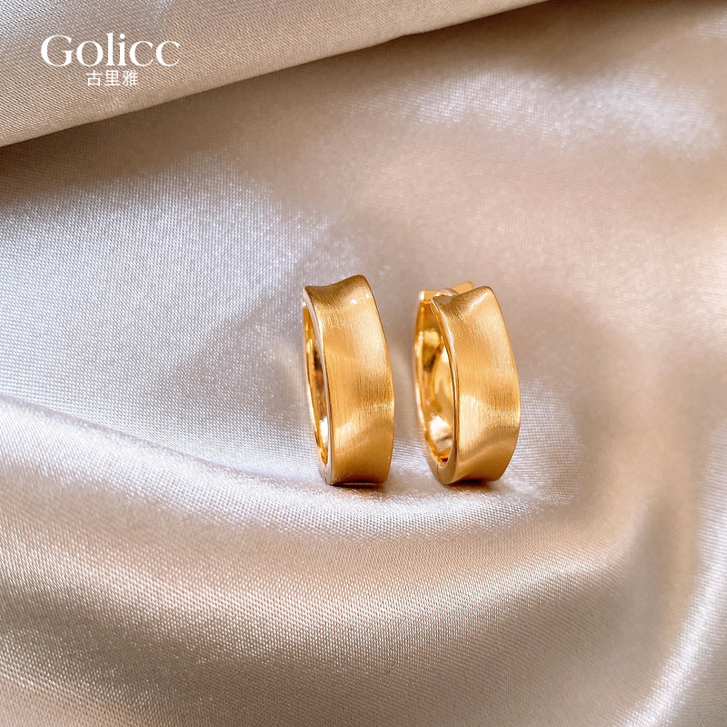 金色拉丝耳扣小众独特巨好看耳环