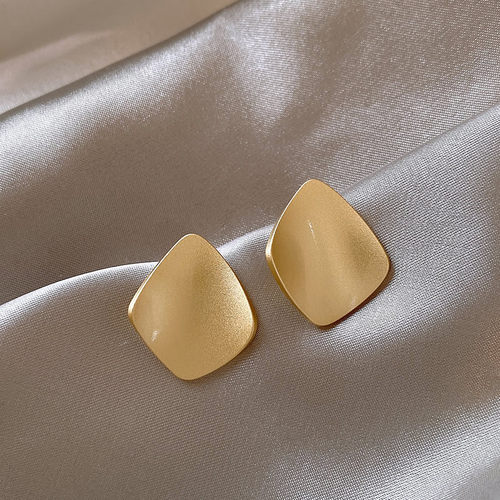 金色几何耳钉轻奢高级感气质大气