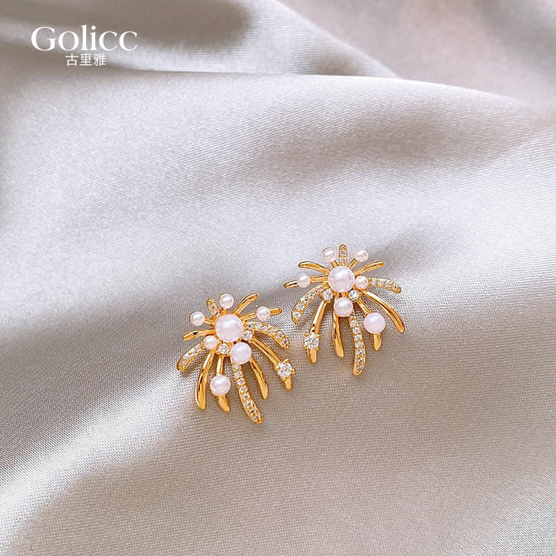 金色微镶烟花珍珠耳钉巨好看耳饰