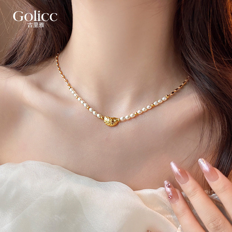 金色纹理花生串珠珍珠项链高级感