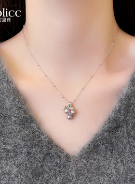 银色花朵珍珠吊坠项链高级感配饰