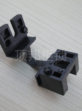 顶邦柜锁 RG001-2 扁杆固定件 连杆导向件 门用配件 工业附件