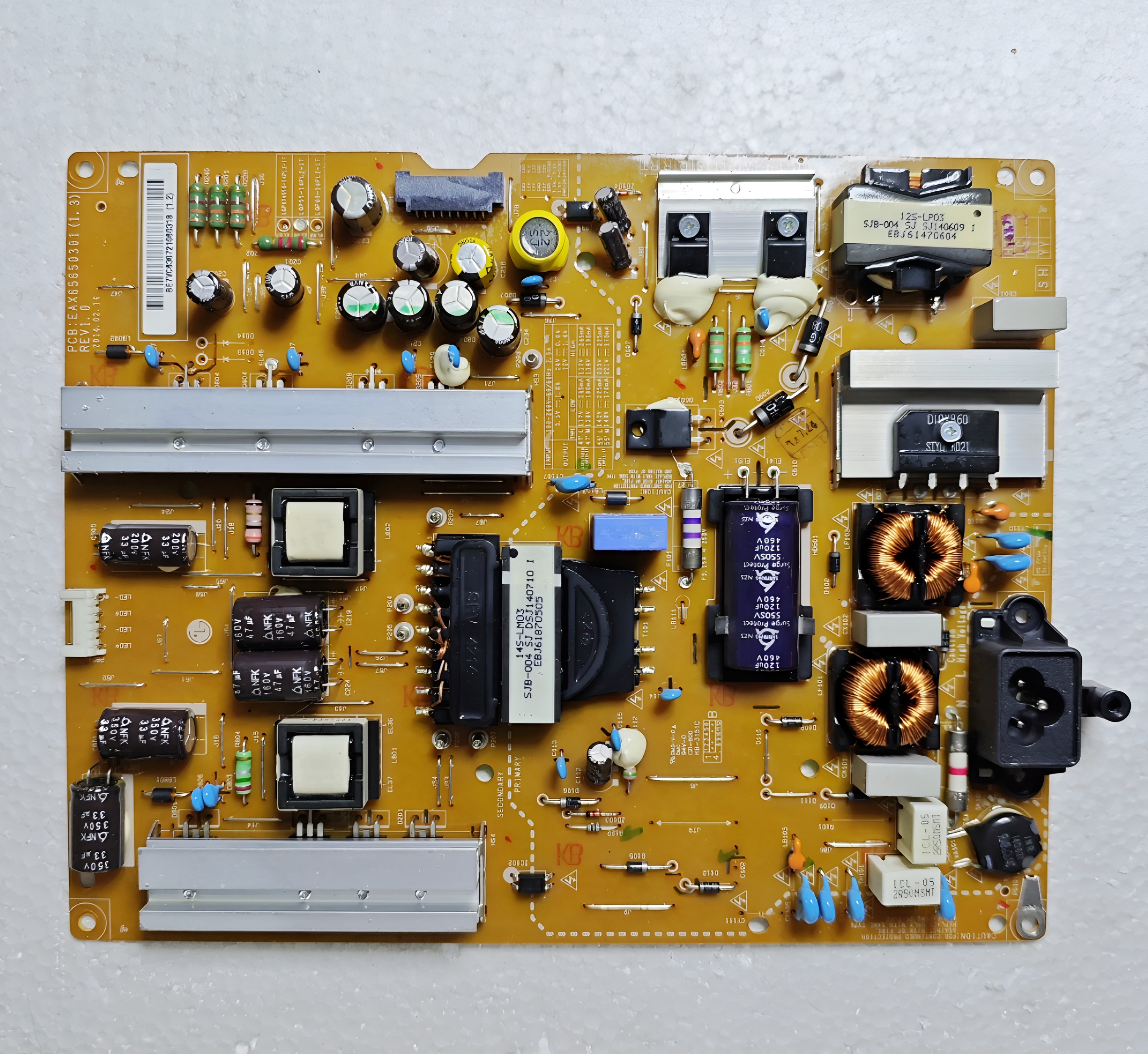 9成新 LG 55LS33A 电源板 EAX65650301 LGP55-14PL2-IT质保三个月