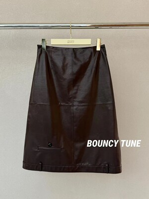 Bouncy2026年秋冬新款羊皮革黑色半身裙气质款