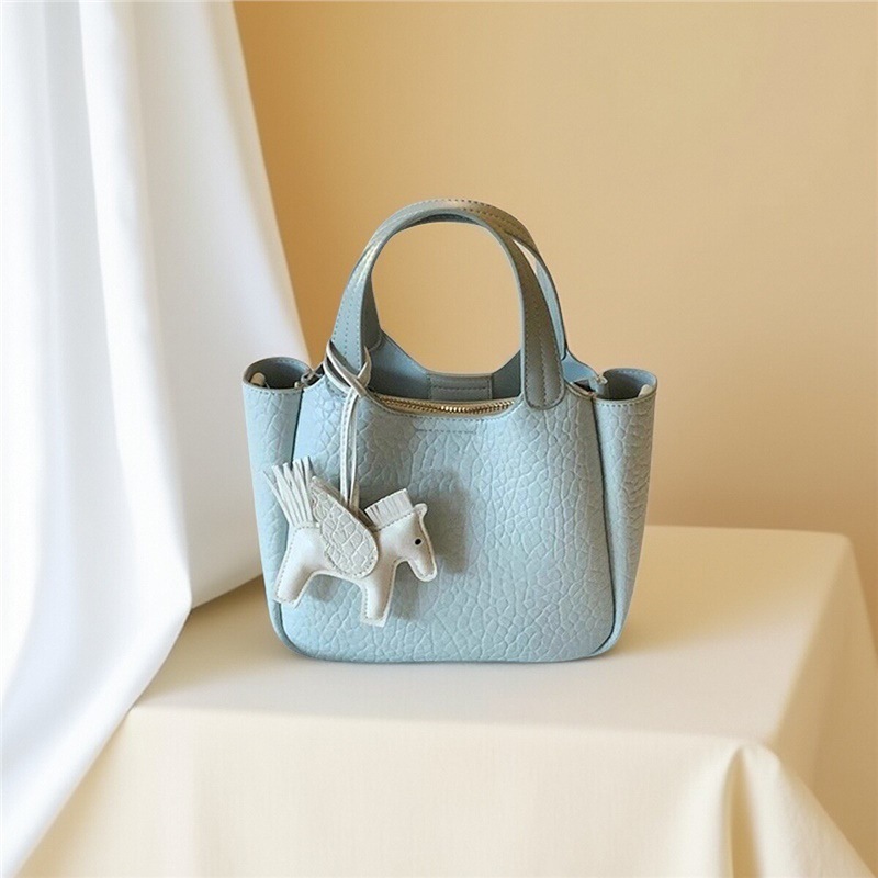 甜梦马赛托特包包女士2025新款浅蓝质感通勤手提包单肩斜挎包