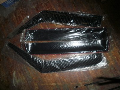 切诺基213/雨档/车门雨搭/四门/晴雨挡吉普/2500/2700/北汽骑士