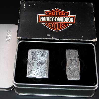 Zippo1997年哈雷纹身女郎打火机