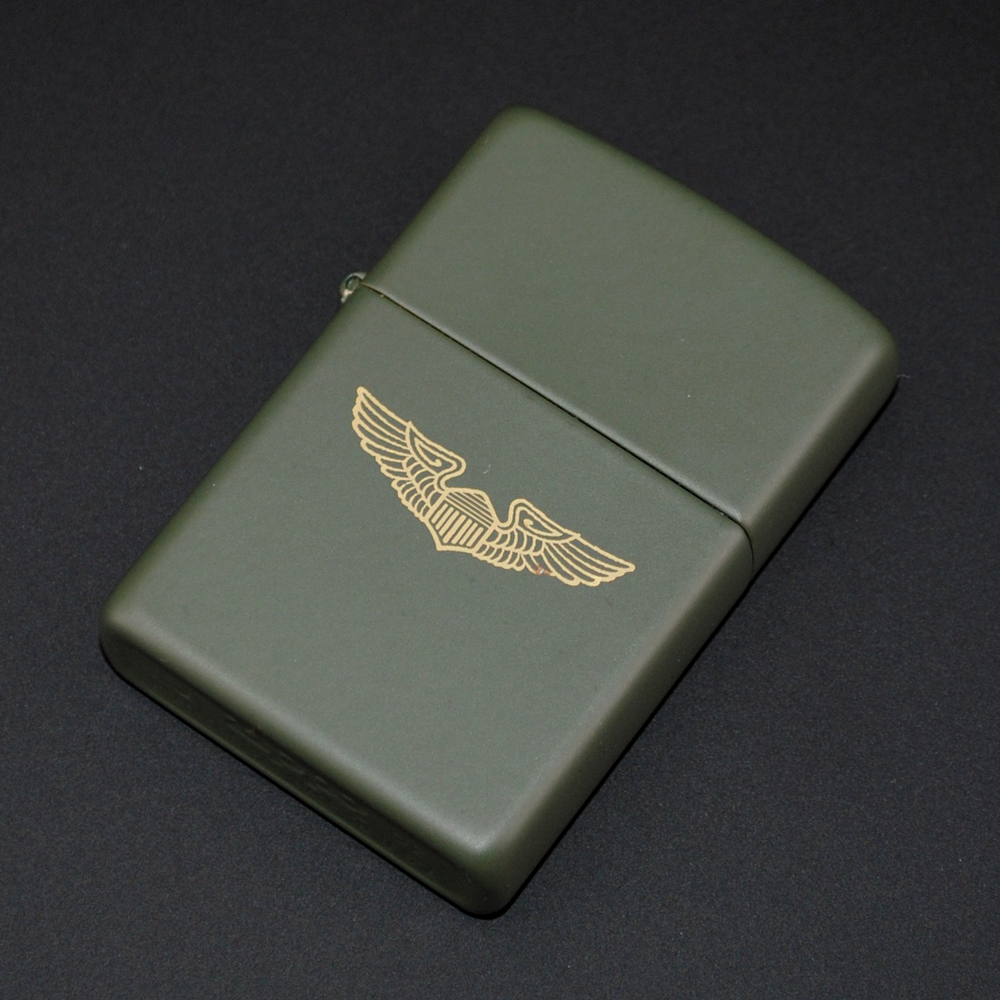 Zippo绝版2002年美国军徽打火机