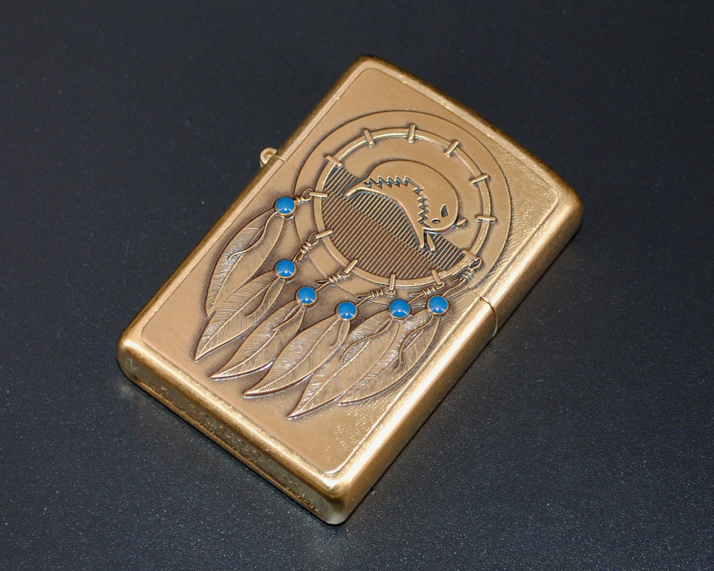 原装正品zippo打火机-绝版收藏-2006年镀金花沙印第安捕梦者贴章