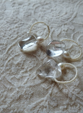 扑扑原创高透天然白水晶软戒指