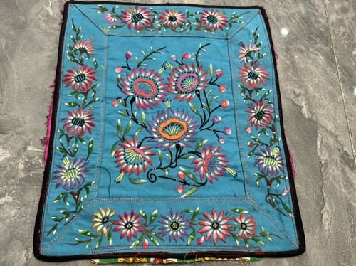 少数民族手工艺品纯手工土布麻布织锦瑶族衣服背带老绣片A063