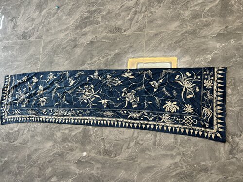 特色手工艺品老绣片老衣服百褶裙马尾背带土布肚兜披肩老蜡染