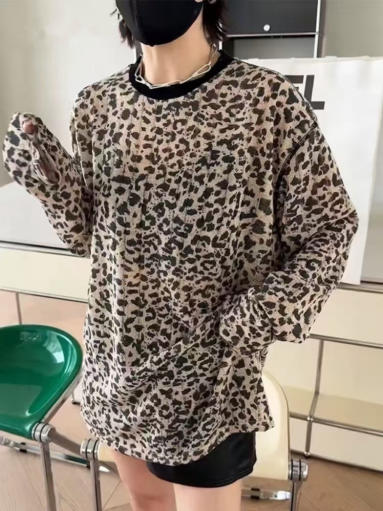 时尚洋气豹纹提花长袖上衣