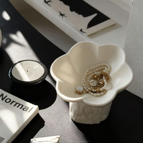 ins风创意花瓣桃心高脚置物收纳