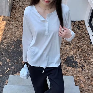 女长袖 宽松半开领白色打底衫 外穿T恤休闲慵懒风两侧开叉外穿上衣