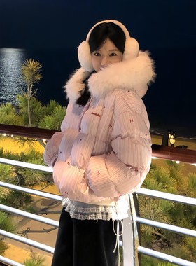 条纹蝴蝶结超好看羽绒棉服女