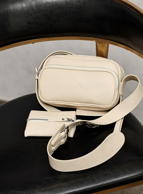 个性包包女2025新款小众设计相机包小枕头包软皮法棍包单肩斜挎包