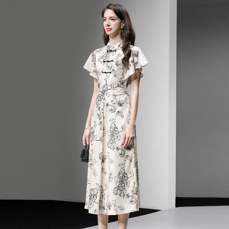 汉服夏季新款新中式国风盘扣喇叭袖捏褶收腰复古印花大摆连衣裙子