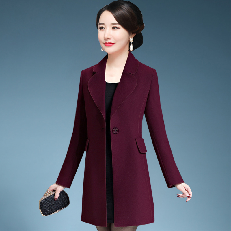 儿子结婚礼妈妈西装春秋