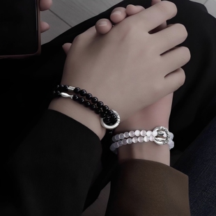 温窗锦鲤串珠情侣手链男女款古风设计手串高级感百搭小众定情信物