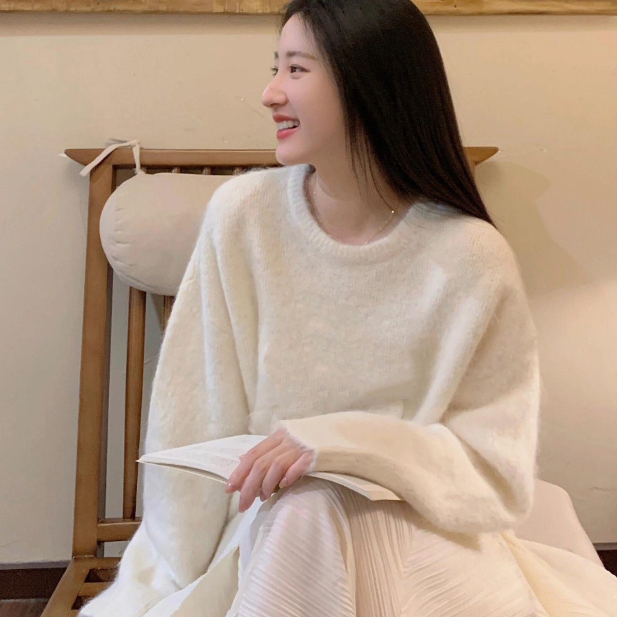 温柔白月光！米白色套头圆领毛衣女宽松显瘦慵懒风加厚针织衫外穿